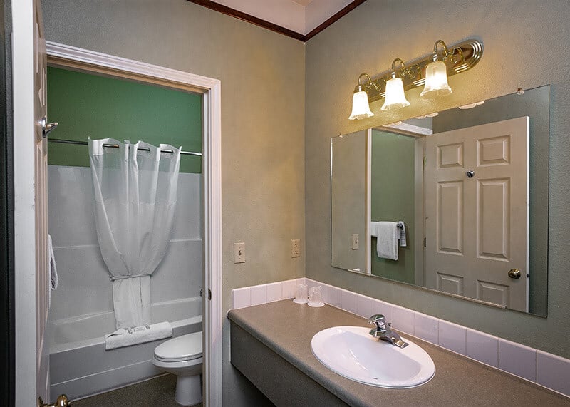 bathroom5